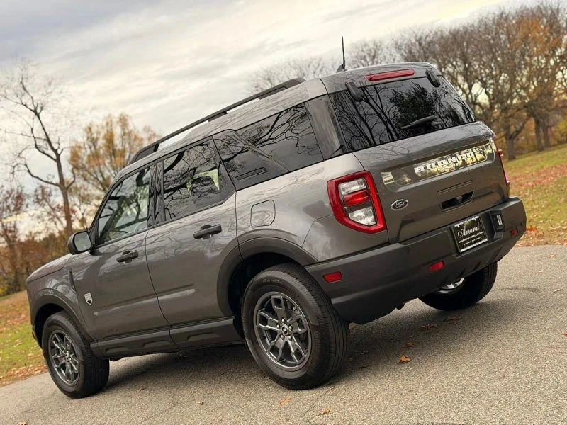 2022 Ford Bronco Sport - Image 4 of 12