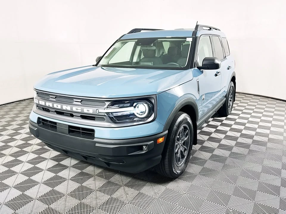 2022 Ford Bronco Sport - Image 4 of 17