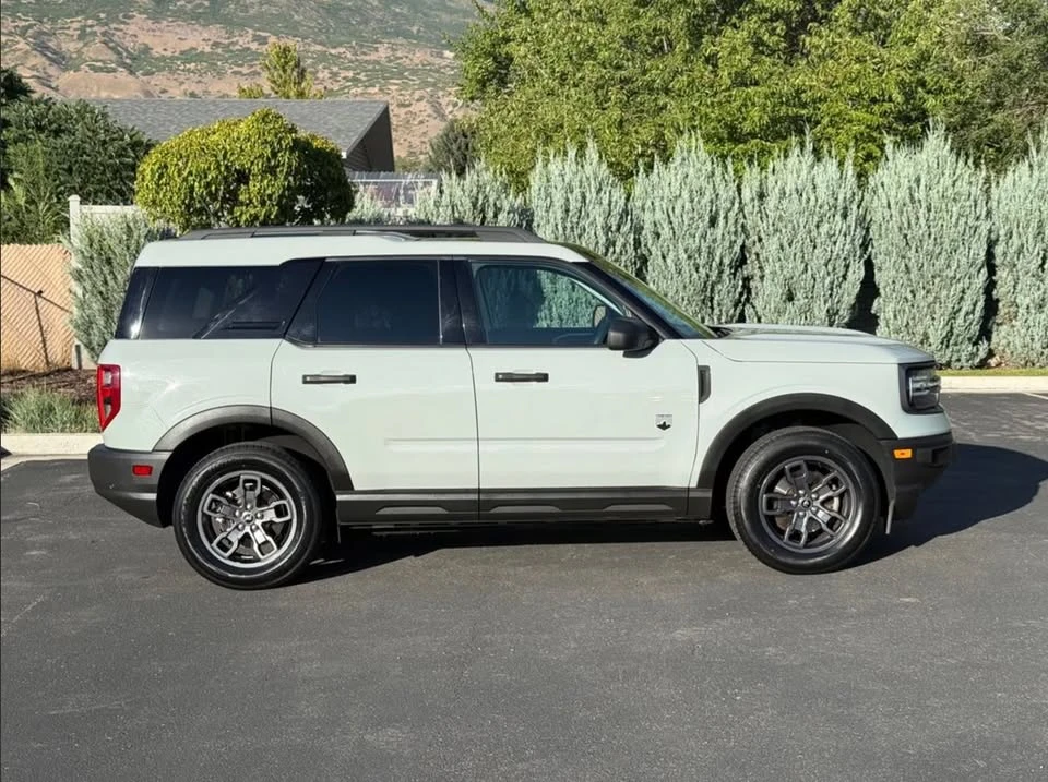2022 Ford Bronco Sport - Image 4 of 17