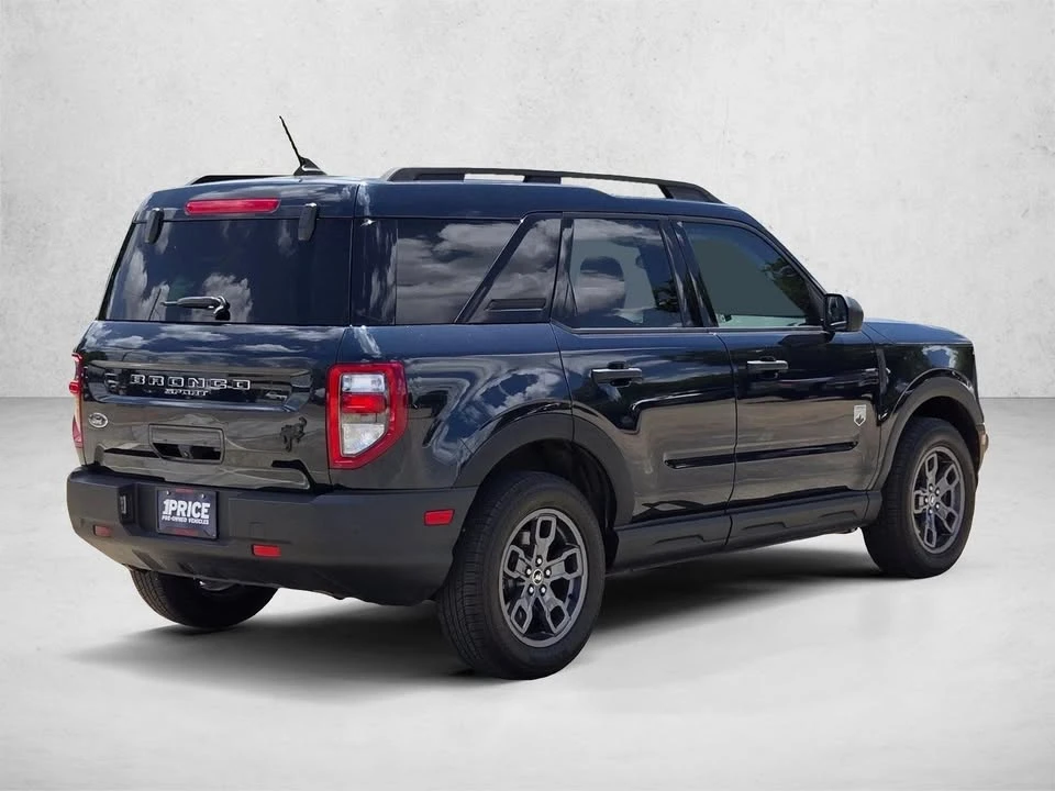 2022 Ford Bronco Sport - Image 4 of 19