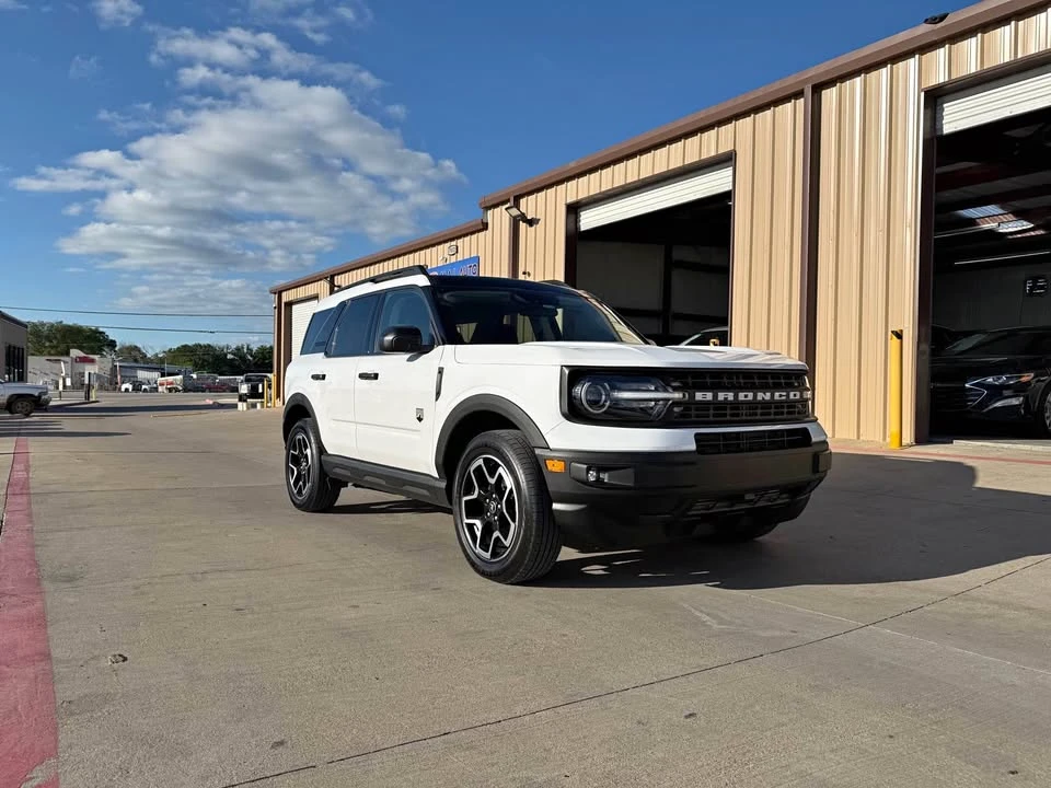 2022 Ford Bronco Sport - Image 1 of 21