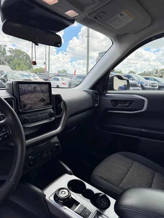 2022 Ford Bronco Sport - Image 13 of 17