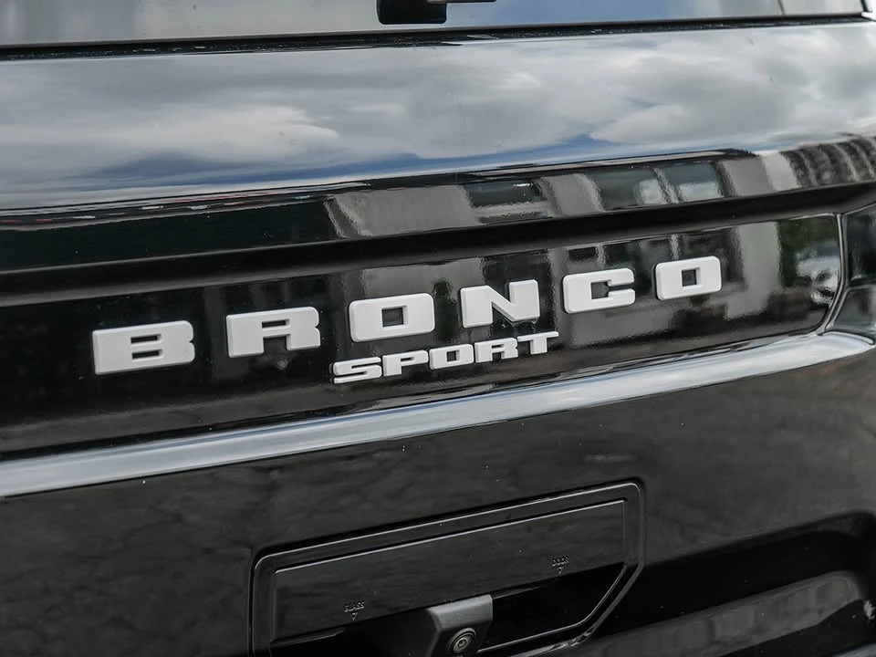 2022 Ford Bronco Sport - Image 11 of 20