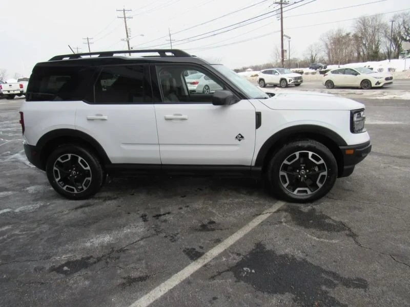 2022 Ford Bronco Sport - Image 8 of 12