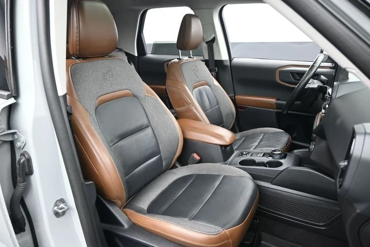 2022 Ford Bronco Sport - Image 14 of 20