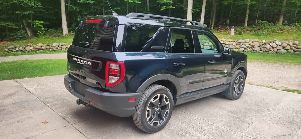 2022 Ford Bronco Sport - Image 2 of 13
