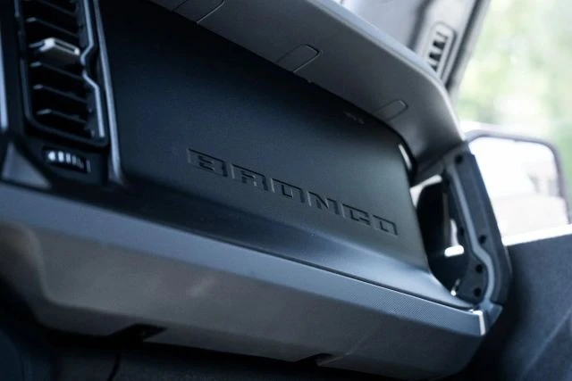 2022 Ford Bronco Sport - Image 26 of 31