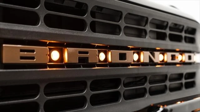 2022 Ford Bronco 6th Gen - Image 16 of 21