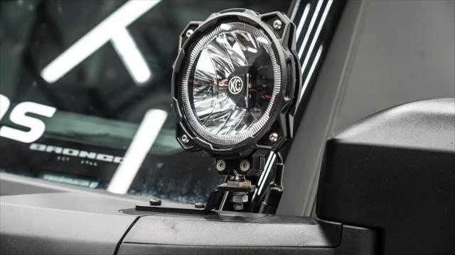2022 Ford Bronco 6th Gen - Image 19 of 21