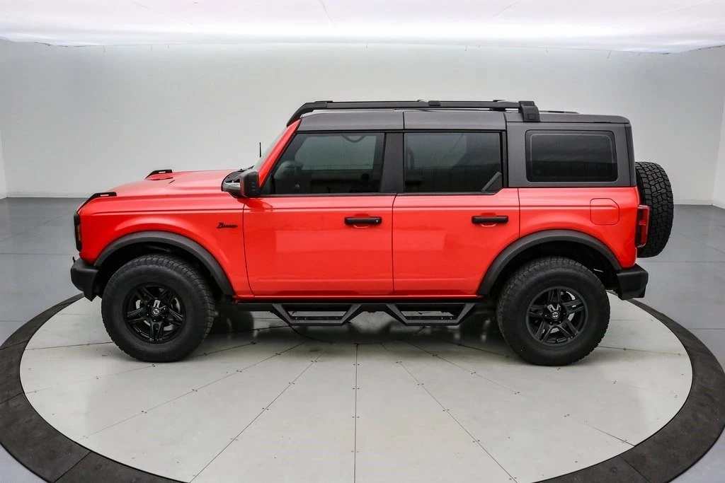 2022 Ford Bronco 6th Gen - Image 8 of 21