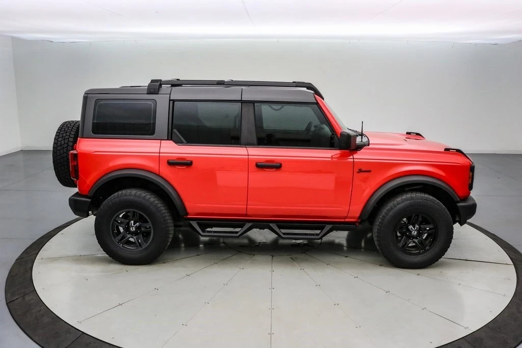 2022 Ford Bronco 6th Gen - Image 4 of 21