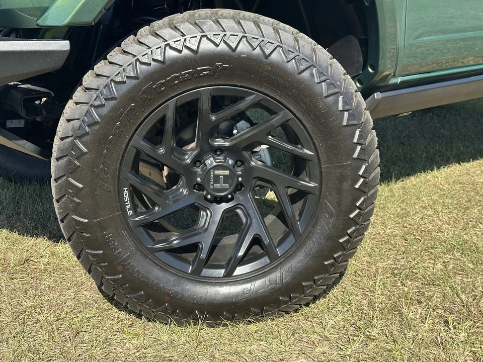 2022 Ford Bronco Raptor 6th Gen - Image 16 of 21