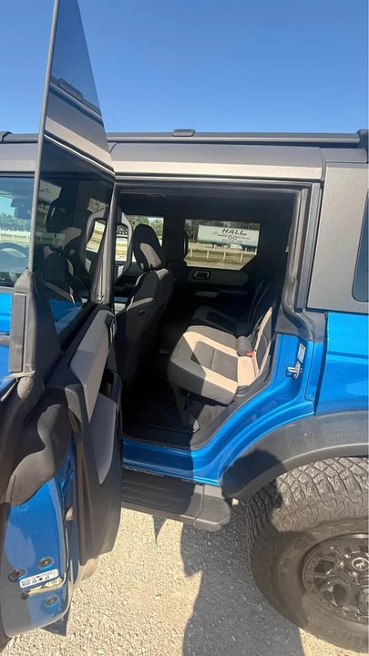 2022 Ford Bronco 6th Gen - Image 8 of 17