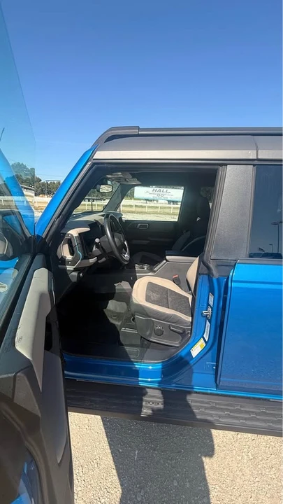 2022 Ford Bronco 6th Gen - Image 9 of 17