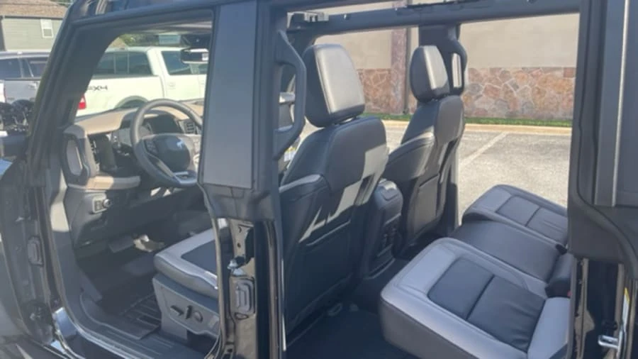 2022 Ford Bronco 6th Gen - Image 7 of 29