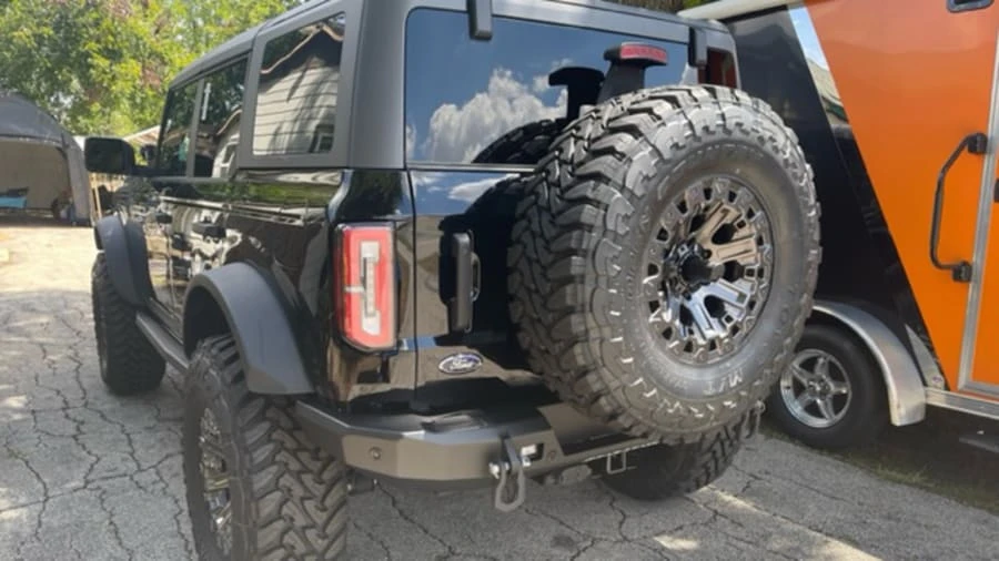2022 Ford Bronco 6th Gen - Image 27 of 29