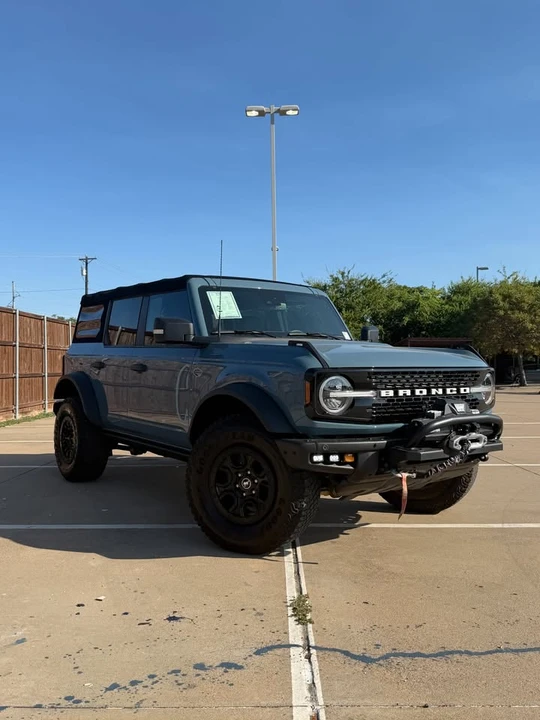 2022 Ford Bronco 6th Gen - Image 2 of 10