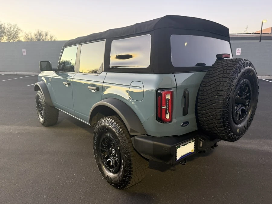 2022 Ford Bronco 6th Gen - Image 9 of 31