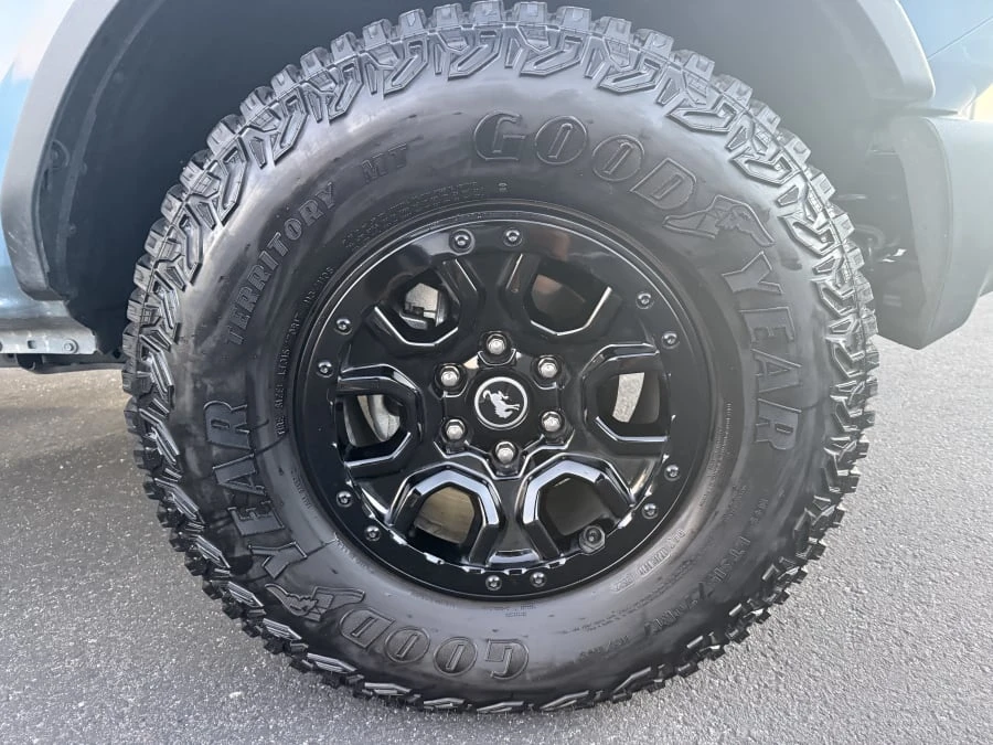 2022 Ford Bronco 6th Gen - Image 26 of 31