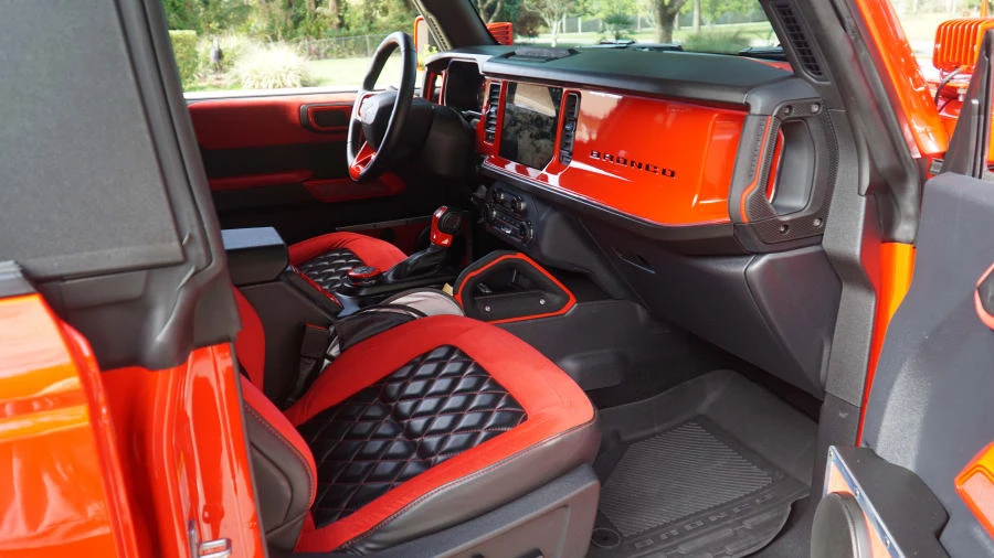 2022 Ford Bronco 6th Gen - Image 24 of 31
