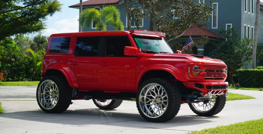2022 Ford Bronco 6th Gen - Image 7 of 31