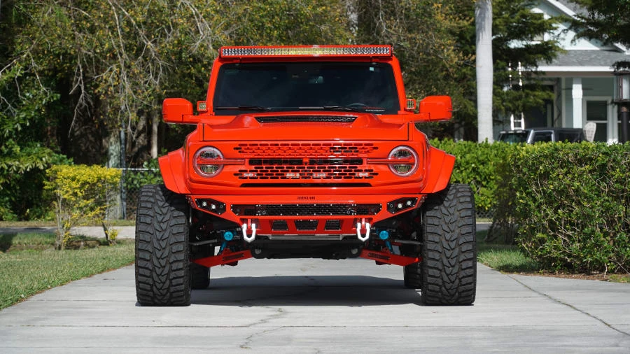 2022 Ford Bronco 6th Gen - Image 4 of 31
