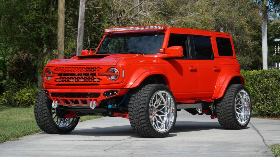 2022 Ford Bronco 6th Gen - Image 16 of 31