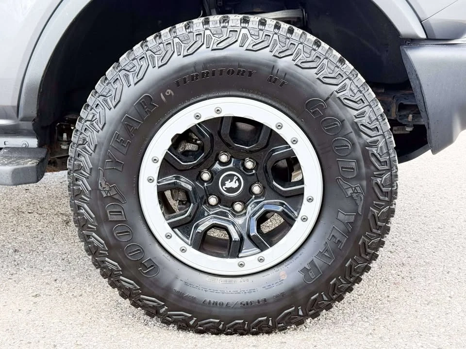 2022 Ford Bronco 6th Gen - Image 9 of 20
