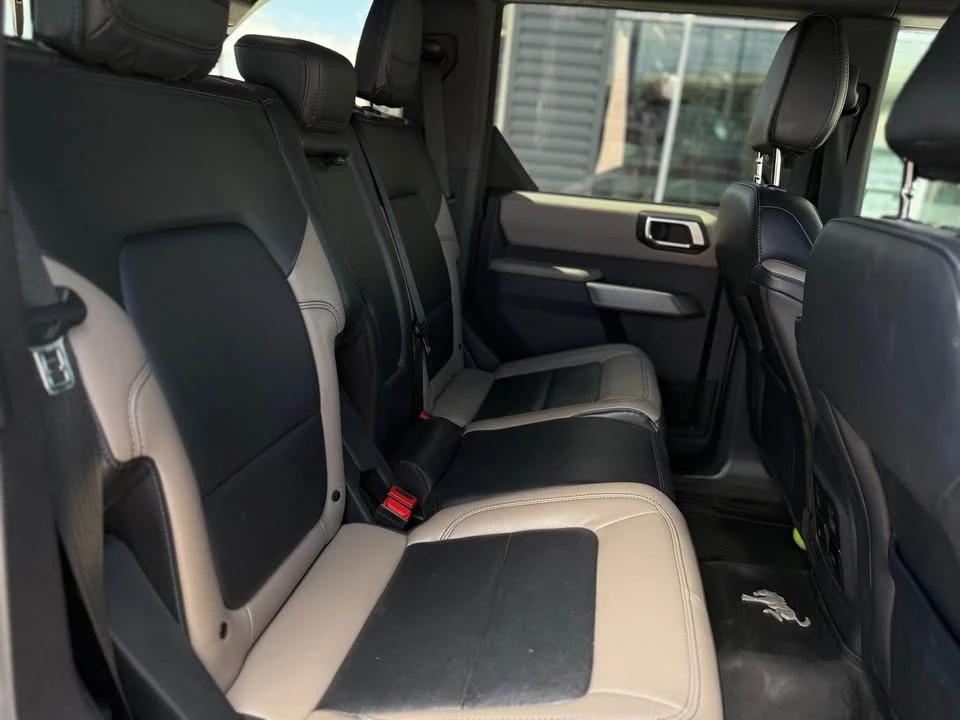 2022 Ford Bronco 6th Gen - Image 15 of 17