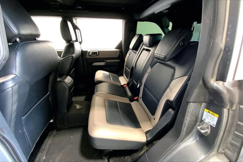 2022 Ford Bronco 6th Gen - Image 9 of 13