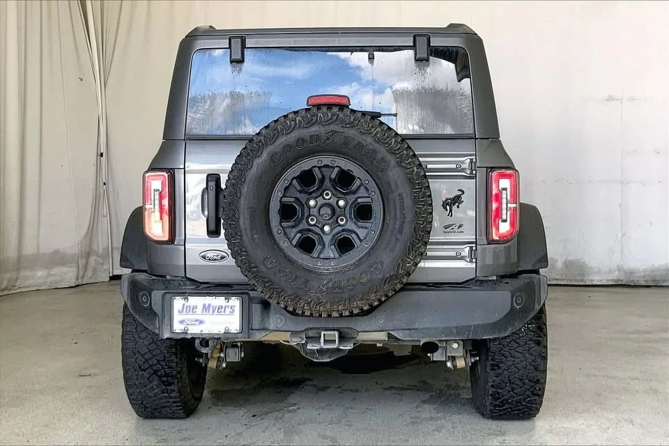 2022 Ford Bronco 6th Gen - Image 13 of 13