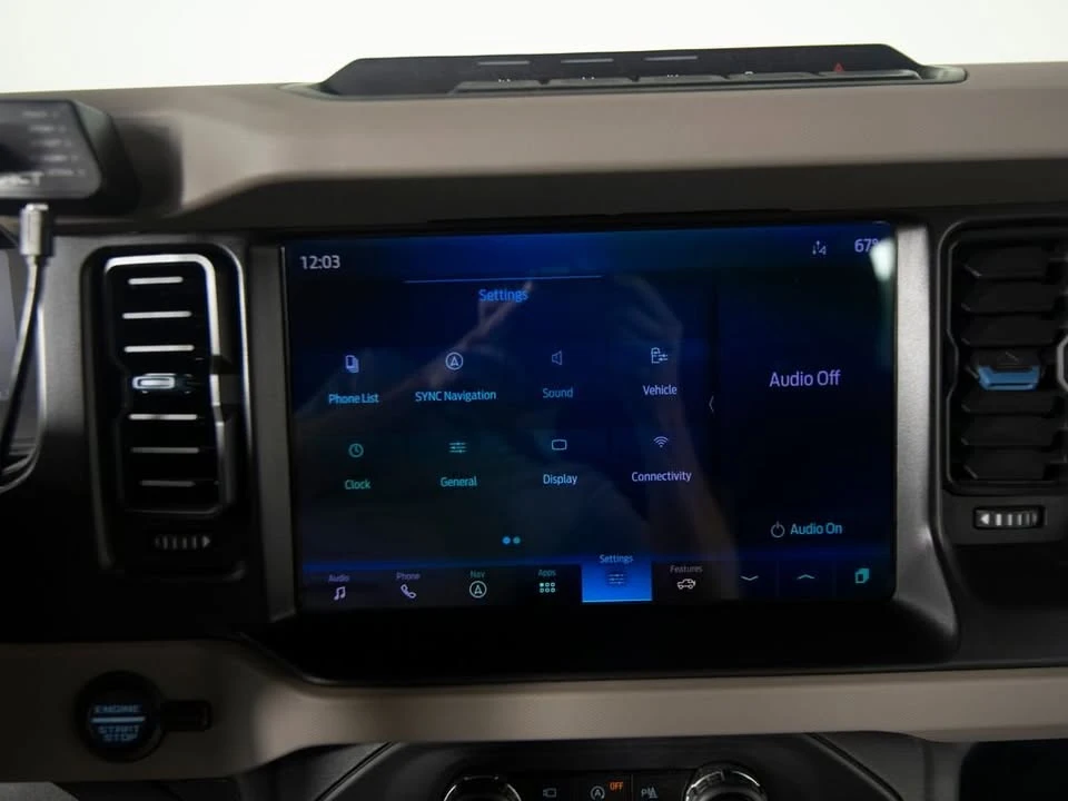 2022 Ford Bronco 6th Gen - Image 18 of 20