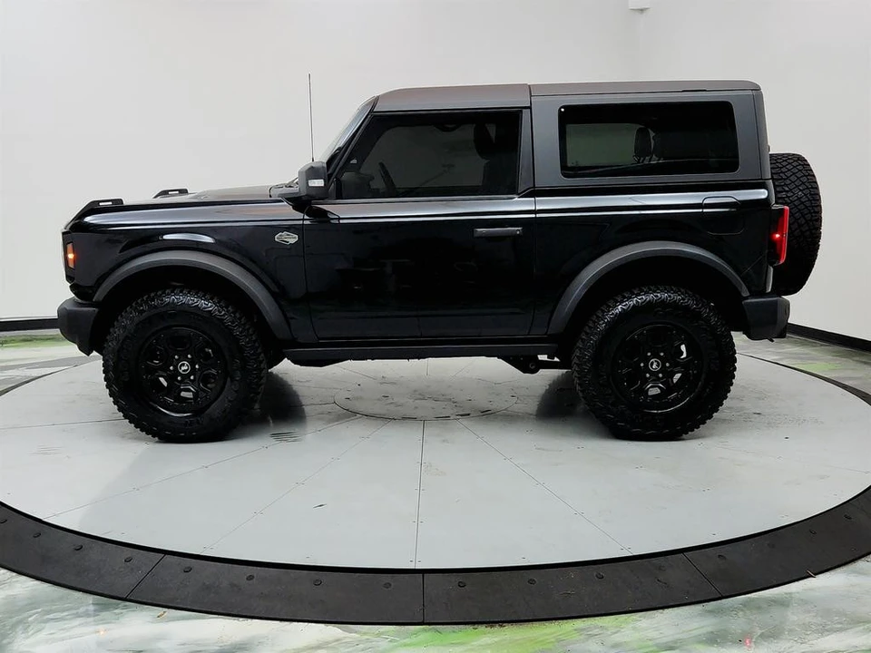 2022 Ford Bronco 6th Gen - Image 8 of 12