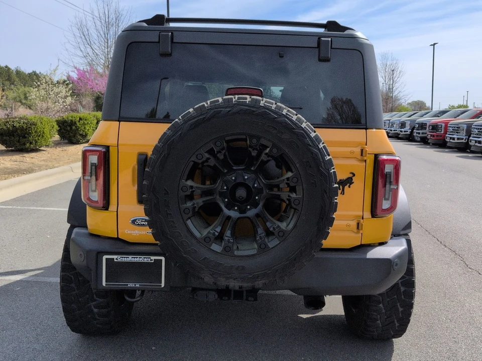 2022 Ford Bronco 6th Gen - Image 7 of 31