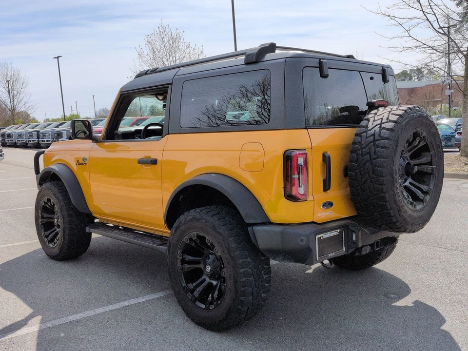 2022 Ford Bronco 6th Gen - Image 6 of 31