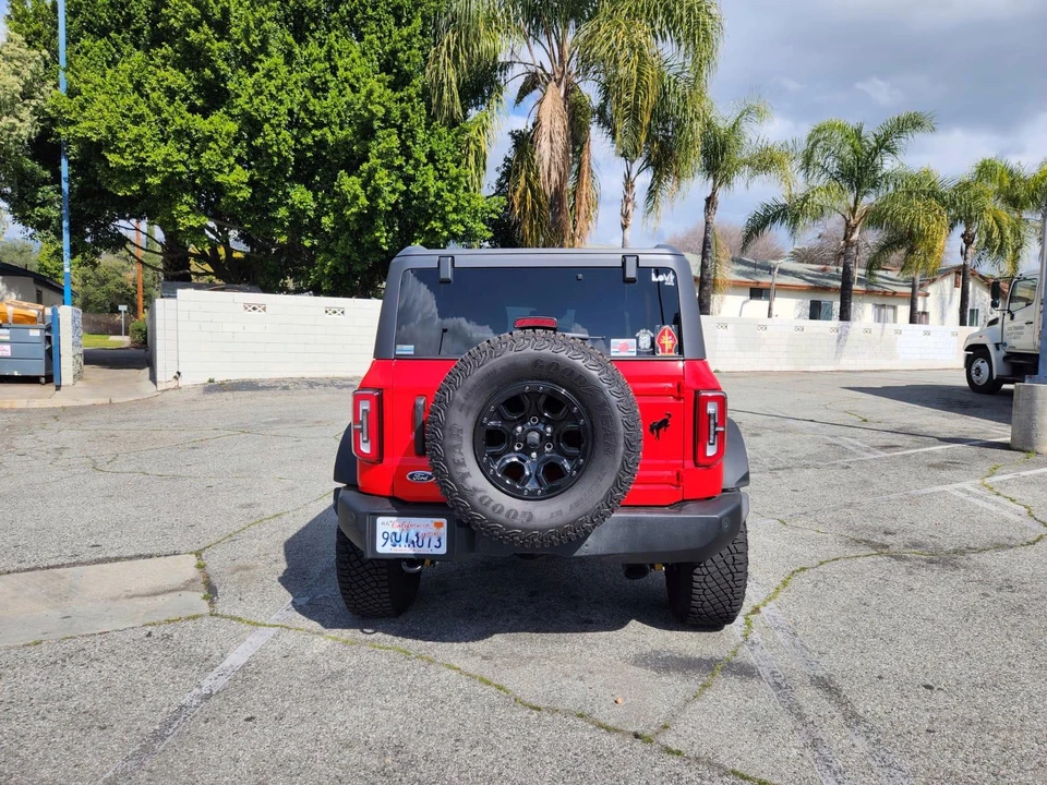 2022 Ford Bronco 6th Gen - Image 10 of 14