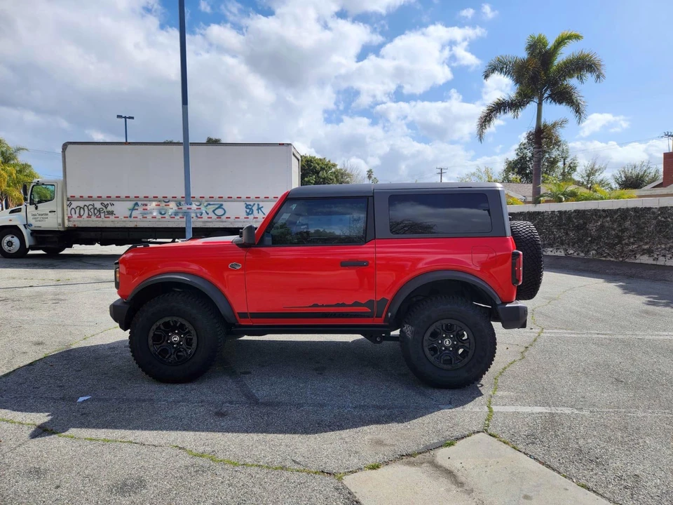 2022 Ford Bronco 6th Gen - Image 7 of 14