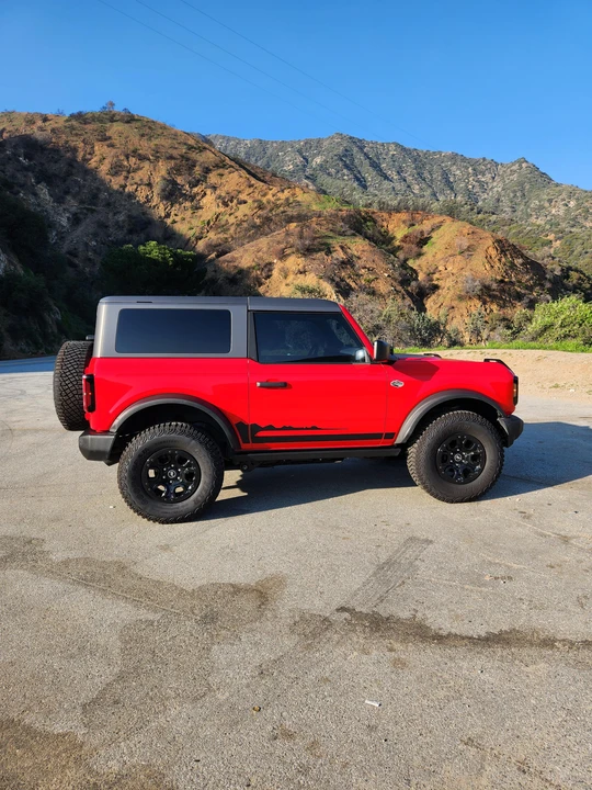 2022 Ford Bronco 6th Gen - Image 11 of 14
