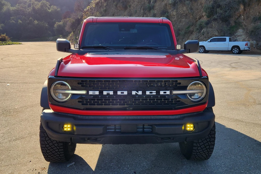 2022 Ford Bronco 6th Gen - Image 2 of 14