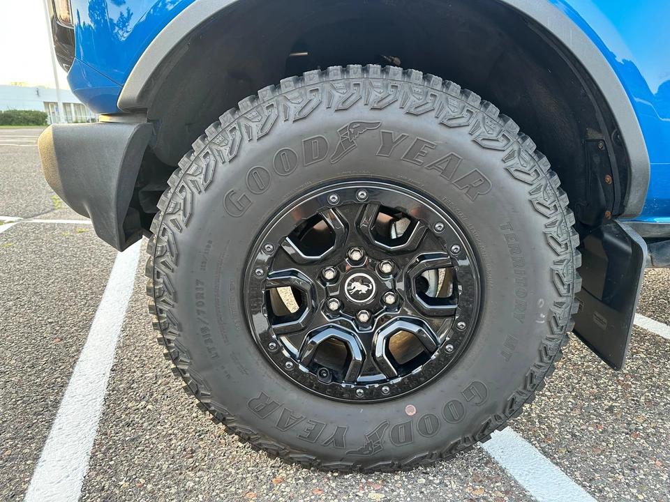 2022 Ford Bronco 6th Gen - Image 21 of 31