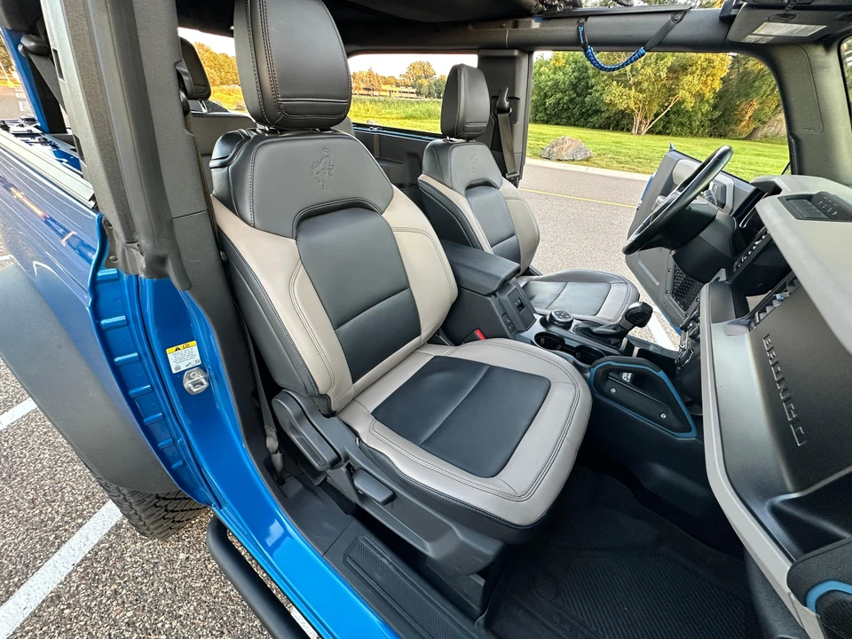 2022 Ford Bronco 6th Gen - Image 29 of 31