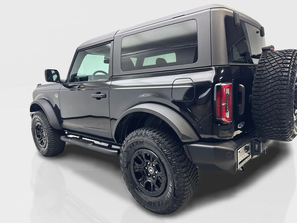 2022 Ford Bronco 6th Gen - Image 14 of 31