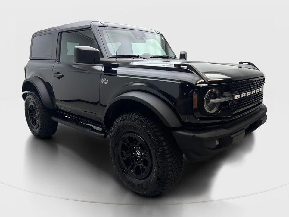 2022 Ford Bronco 6th Gen - Image 4 of 31