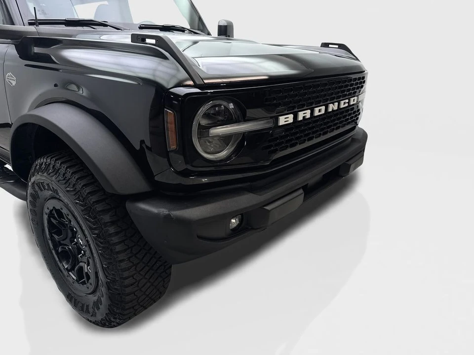 2022 Ford Bronco 6th Gen - Image 17 of 31