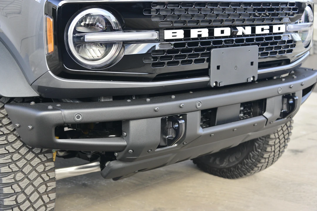 2022 Ford Bronco 6th Gen - Image 11 of 31