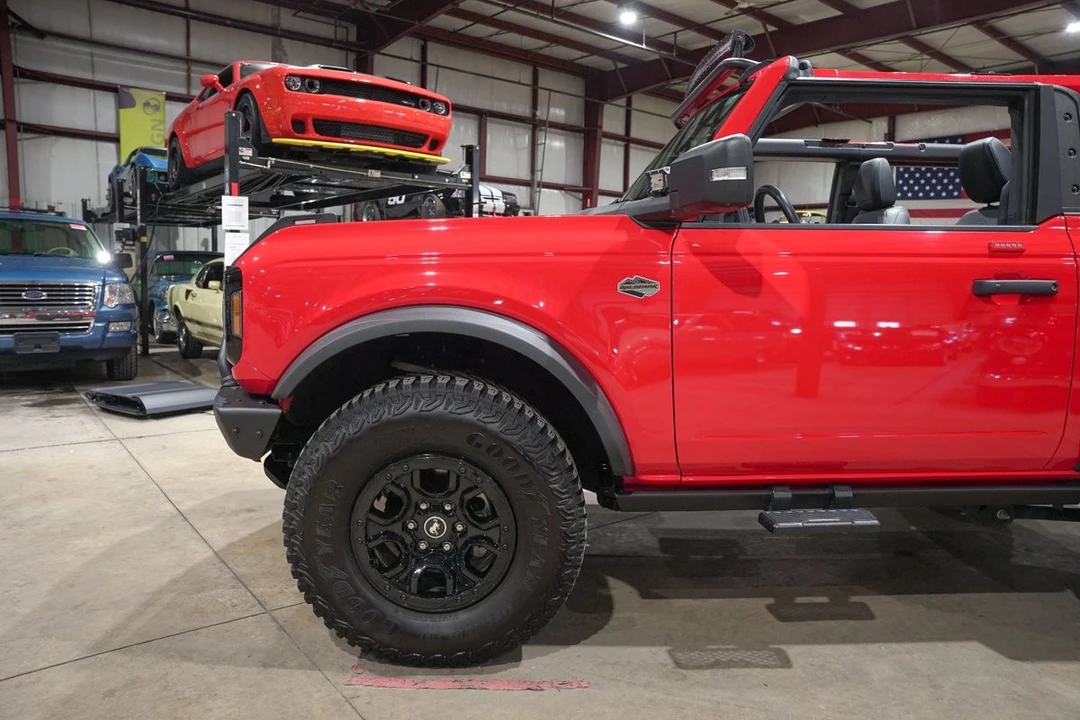 2022 Ford Bronco 6th Gen - Image 3 of 12