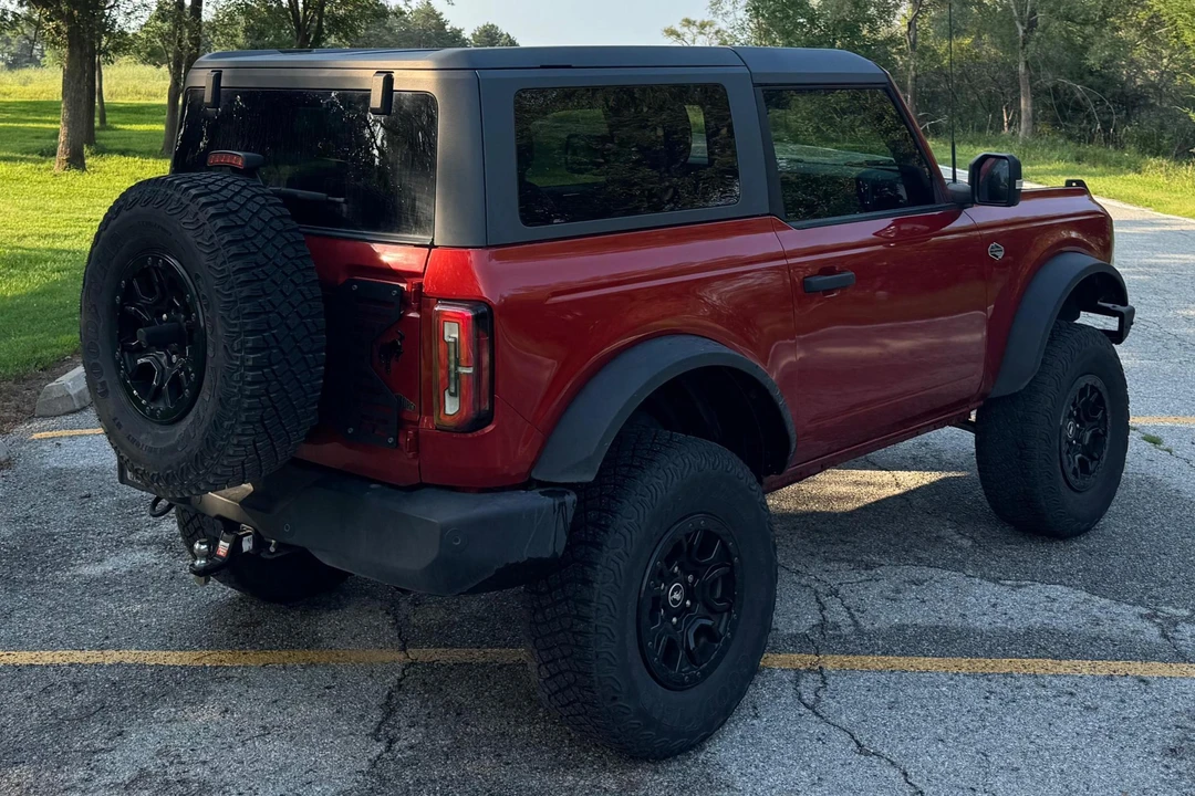 2022 Ford Bronco 6th Gen - Image 7 of 31