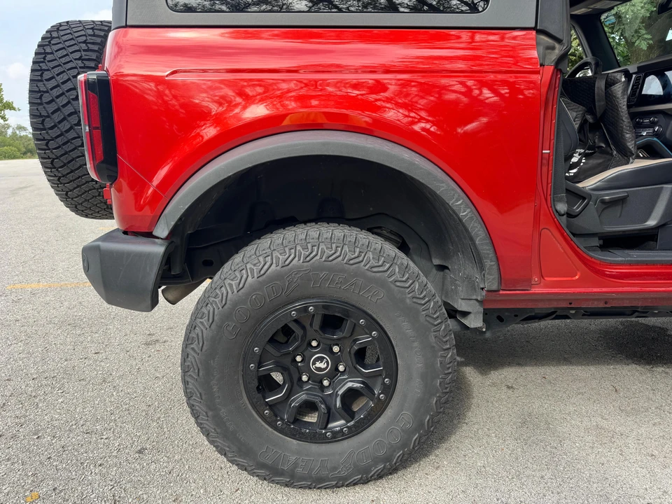 2022 Ford Bronco 6th Gen - Image 18 of 31