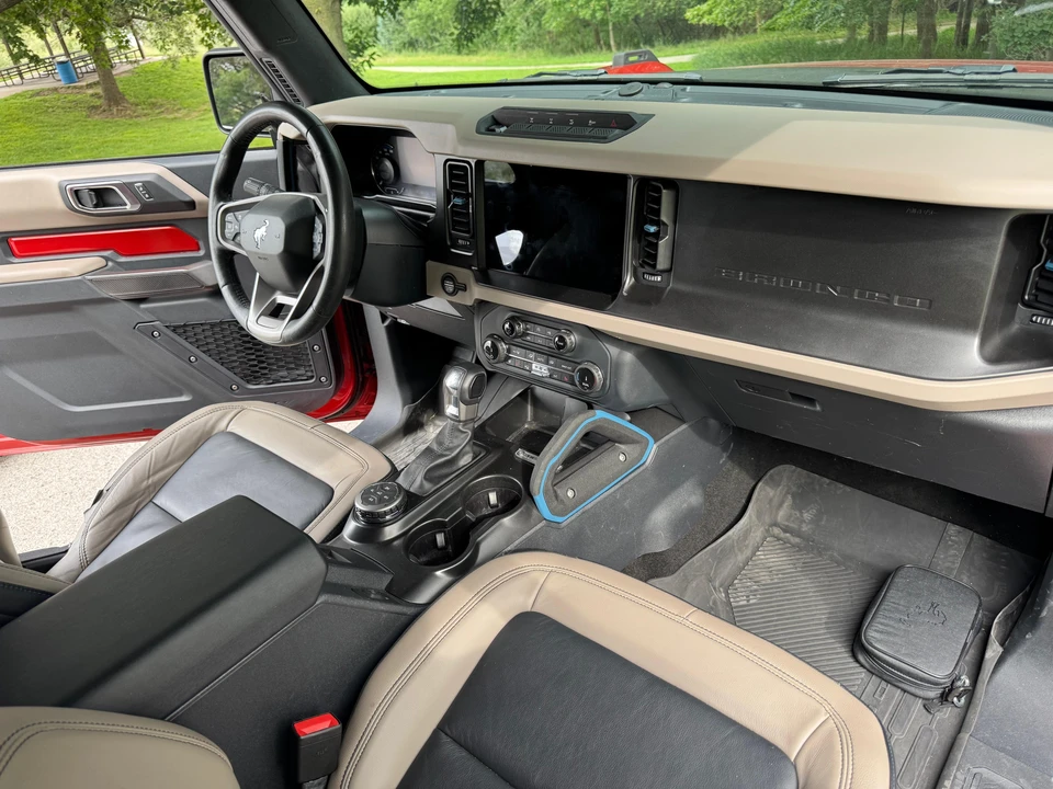 2022 Ford Bronco 6th Gen - Image 29 of 31