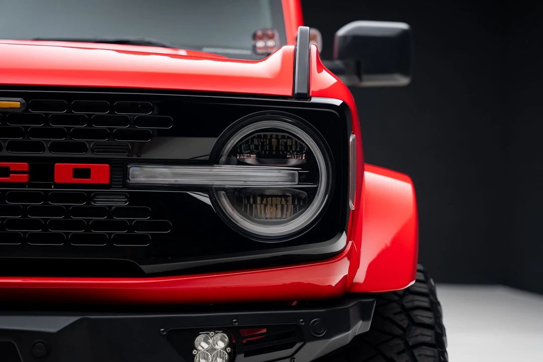 2022 Ford Bronco 6th Gen - Image 10 of 31